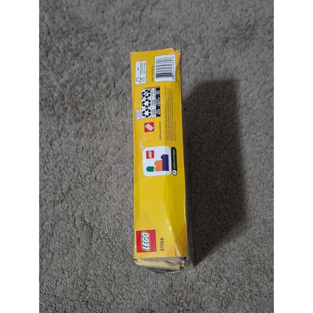 LEGO Creator 3-in-1 Ukulele‎ & Flamingo Bundle – New, Unopened (Damaged Box) - Picture 7 of 7
